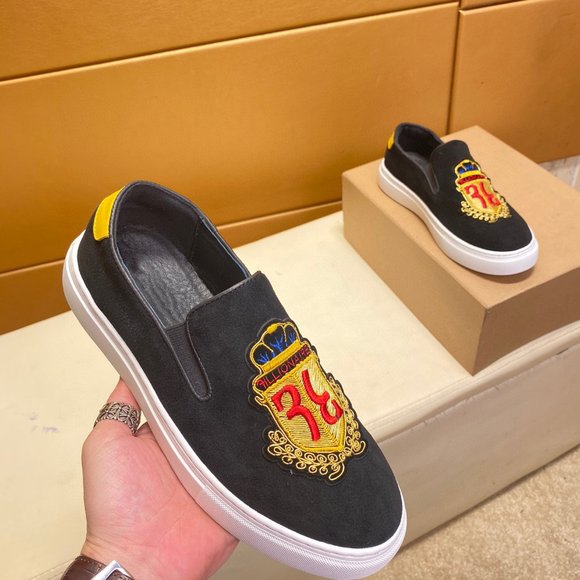 Designer's Luxury men shoes Latest Style Sports